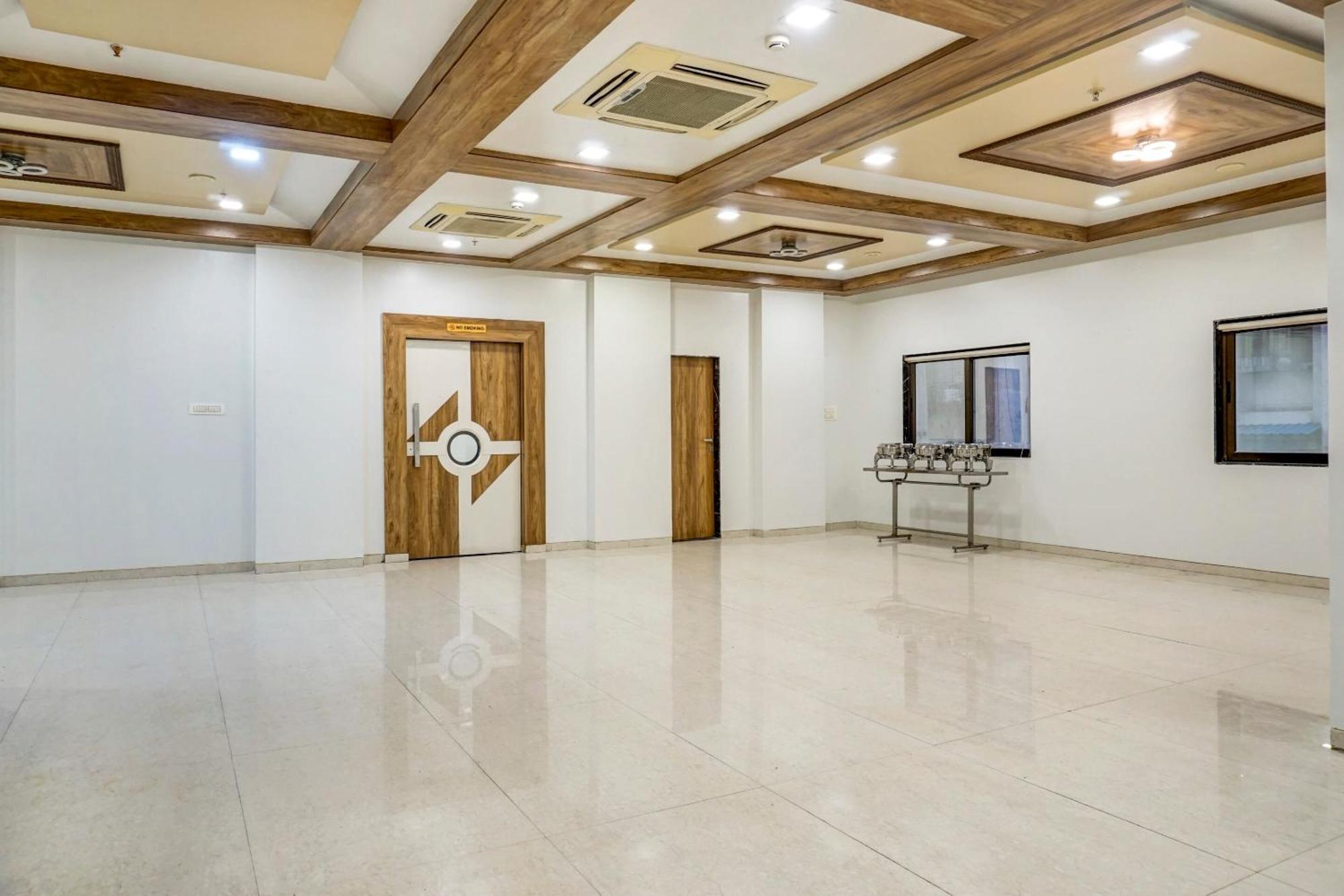 Hotel Tej Inn Plaza Near Igi Airport Delhi New Delhi Eksteriør bilde